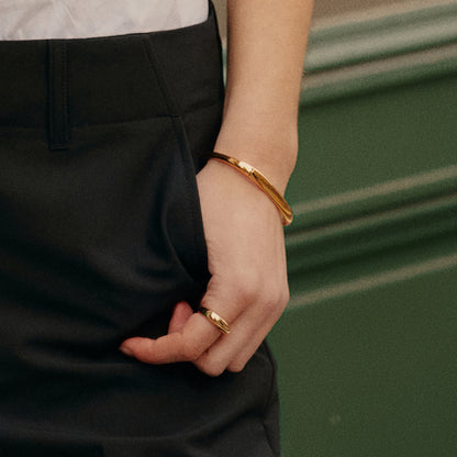 Golden Coffee Mug Bracelet