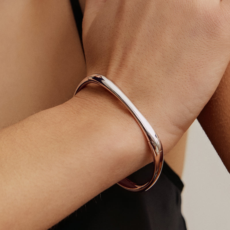 Silbernes Kaffeetassen-Armband