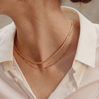 Golden Minimalist Necklace