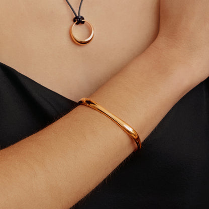 Golden Coffee Mug Bracelet
