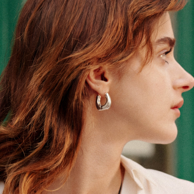 Sliver Milk Hoop Earrings