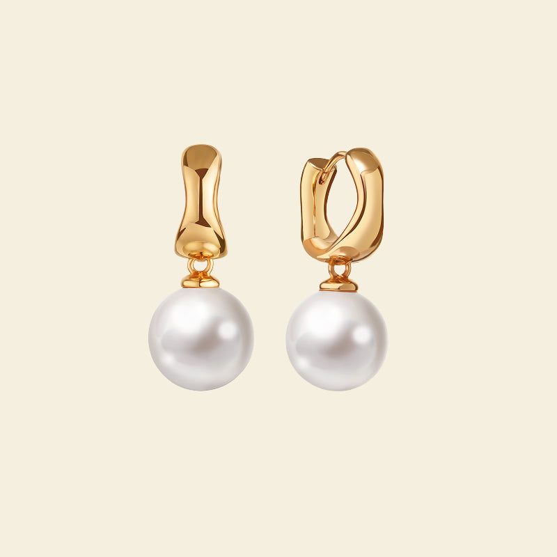 Gold Milk Pearl Earrings