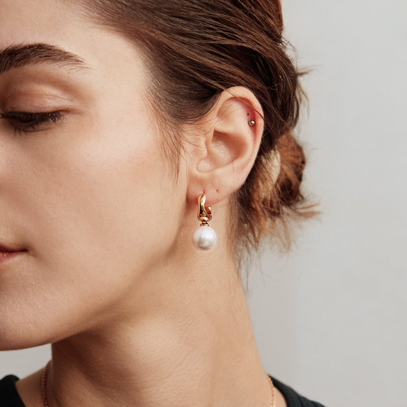 Gold Milk Pearl Earrings