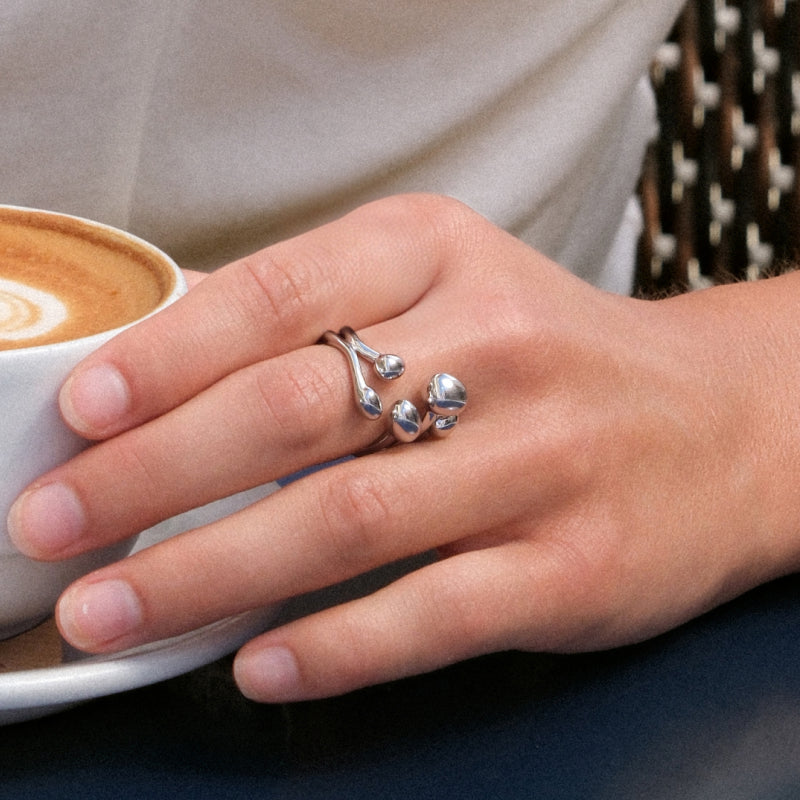 Bague florale en grappe de grains de café argentés